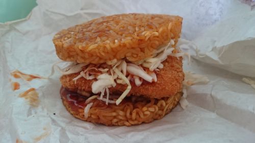 ネットでは、煮て食べてみたという人も！