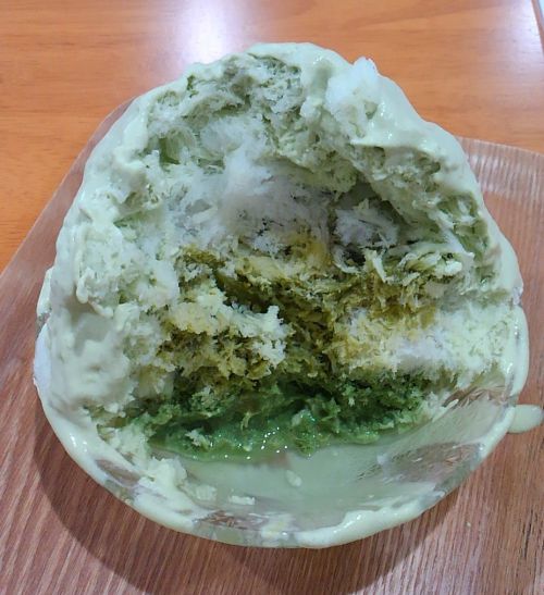 色が変わっているのが見えます。