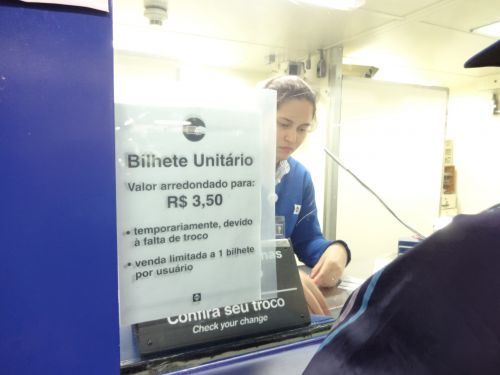 お釣り不足で値下げしたメトロ料金の表示