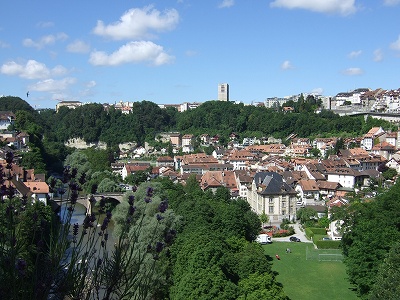 この景色を眺めながら、テラスでブランチを味わえるなんて贅沢ですね！