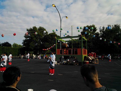 日本舞踊のグループ