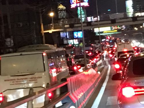 見た瞬間ゾッとした代渋滞