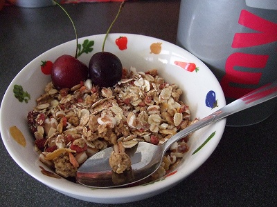 今朝はサクランボと一緒にいただきました♪