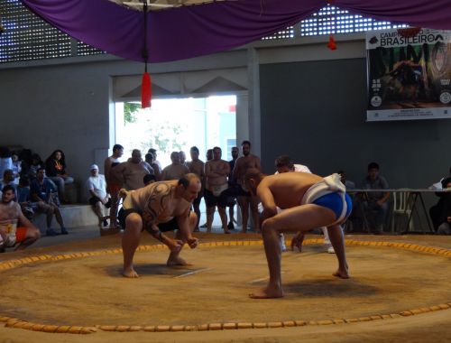 7月16日にサンパウロ市内で開かれた全伯相撲大会で入れ墨を入れた選手