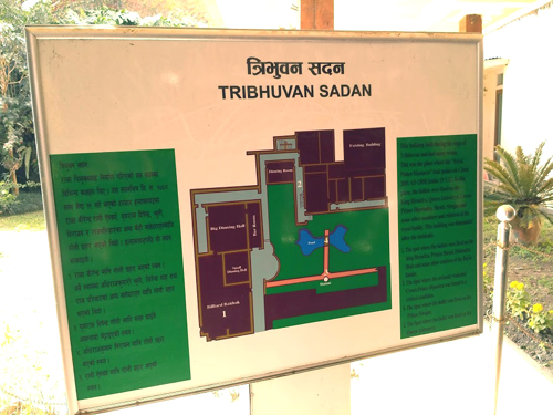 ここから先が惨殺現場。建物には銃弾の痕が多数ありました