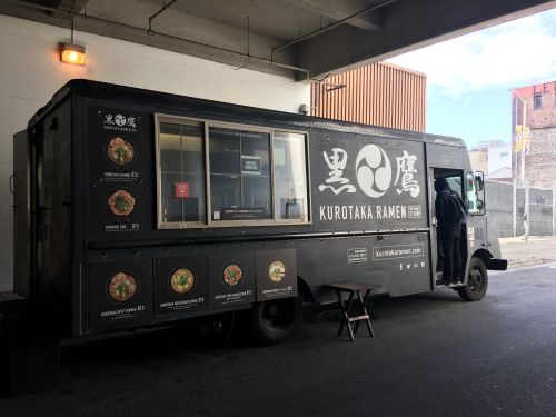 日本人の方が運営しているフードトラック業界ではとても珍しいラーメン！！　kurotaka ramen さん