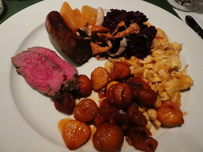 スイスで食されるジビエ料理は栗やシュペッツリなどと楽しむことが多いです