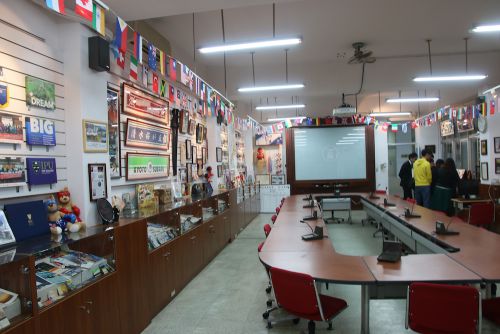 先生同士の交流の様子