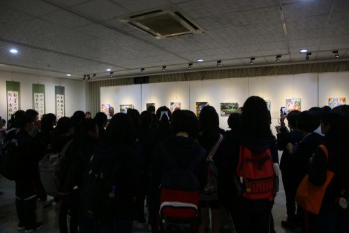 展覧会の会場より