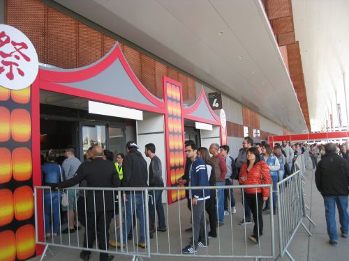 過去最多の２０万人を超える入場者でにぎわった日本祭り