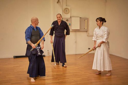 初心者の私は型をしっかり習っています