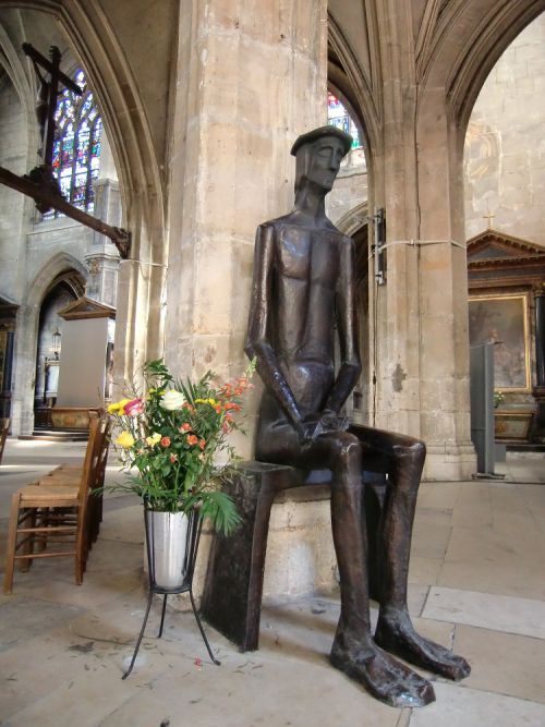 美術館いる錯覚を覚える巨大アートが！