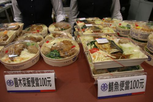 台湾鐡道の弁当