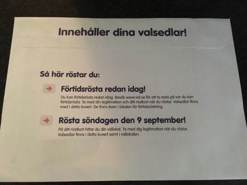 各家庭に送られてくる政党の宣伝