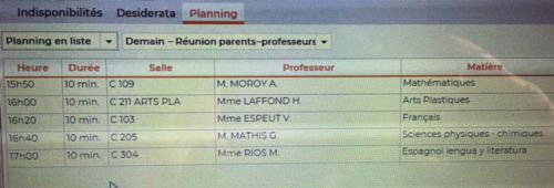 今年の私のスケジュールはタイトではなく、10分間の移動時間がありました!　