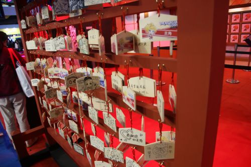 とあるゲームのブースにあった絵馬のコーナー