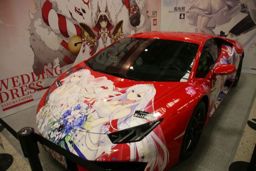 「痛車」も展示