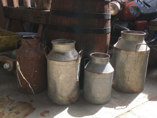 現役で使っている場所もまだまだあるミルク缶