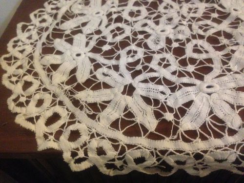 これはフランス人のマダムJが自分で制作したと見せてくださったもの。