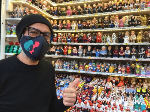 カルロスさんが、親切に今年の話題の人を説明してくださいました！