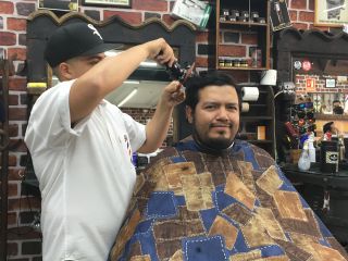 若いのに手際よく腕もいい理容師さん