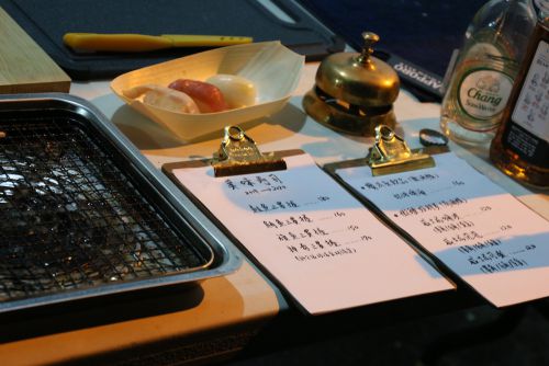 寿司の屋台も…