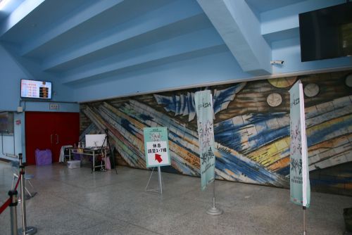 会場に入る際の動線