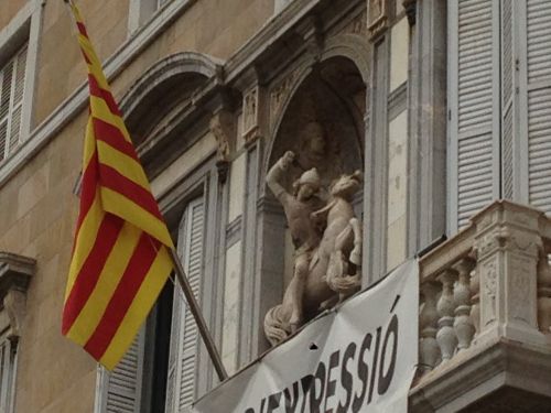 カタルーニャ自治政府庁 ‐撮影11月30日