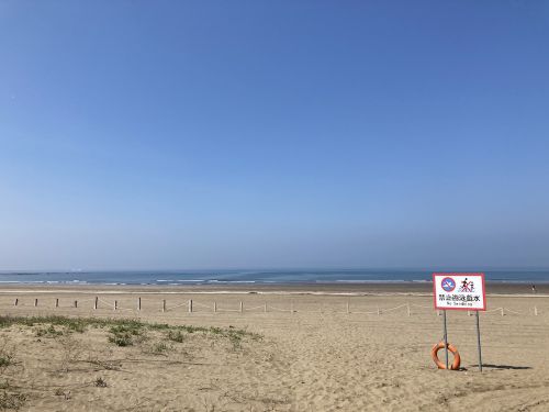 沙崙駅を降り、10分近く歩くと…