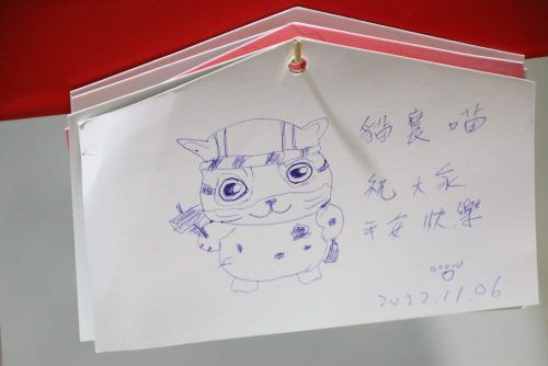 イラストが描かれた絵馬も登場