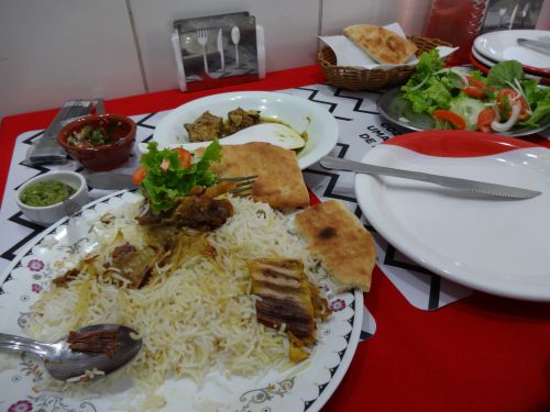『コイババ』のアフガニスタン料理