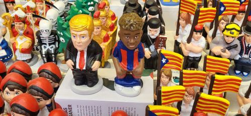 ドナルド・トランプ氏とサッカー選手ラミネ・ヤマル。23ユーロ/約3500円