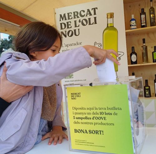 おまけに、高確率で抽選でオリーブオイルが当たります！